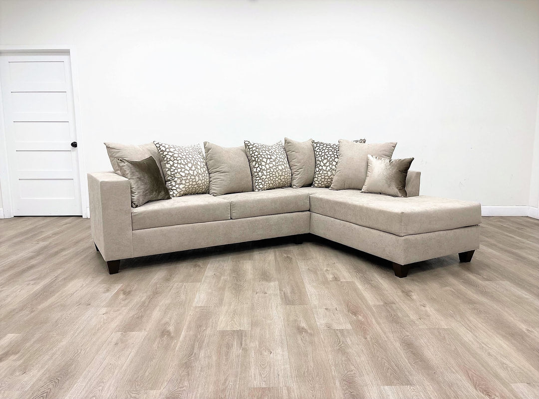 110 - Hollywood Sectional
