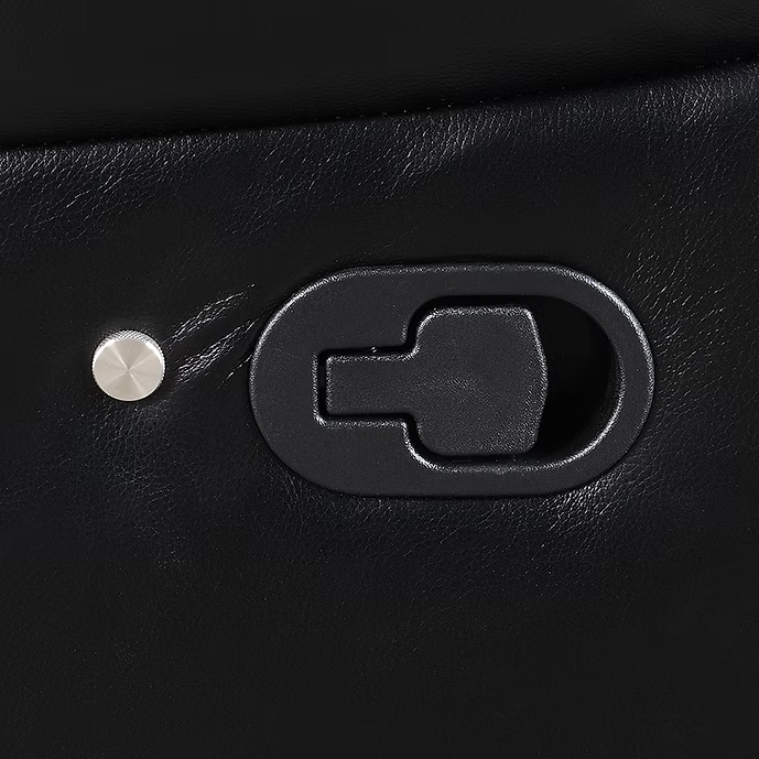 S2021 Lucky Charm Black
