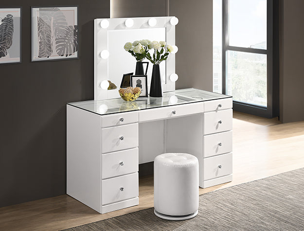 AVERY/LUXO VANITY WHITE