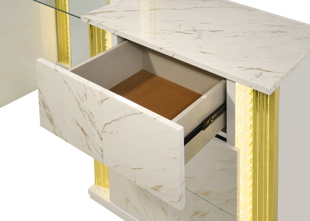 B31 Mika Vanity