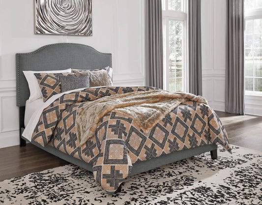 Platform Curvy Bed